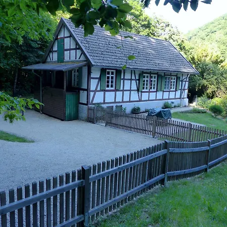 Semesterbostad Waldhaus Staufenbergblick In Zorge *